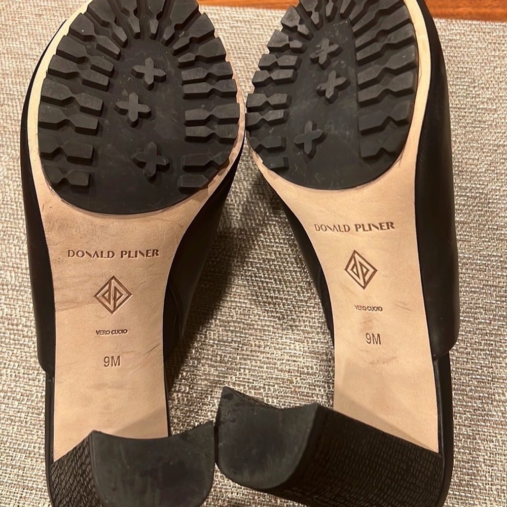Donald J. Pliner Sukari Womens Leather Peep Toe Mule Sandals - Like New - Picture 3 of 5